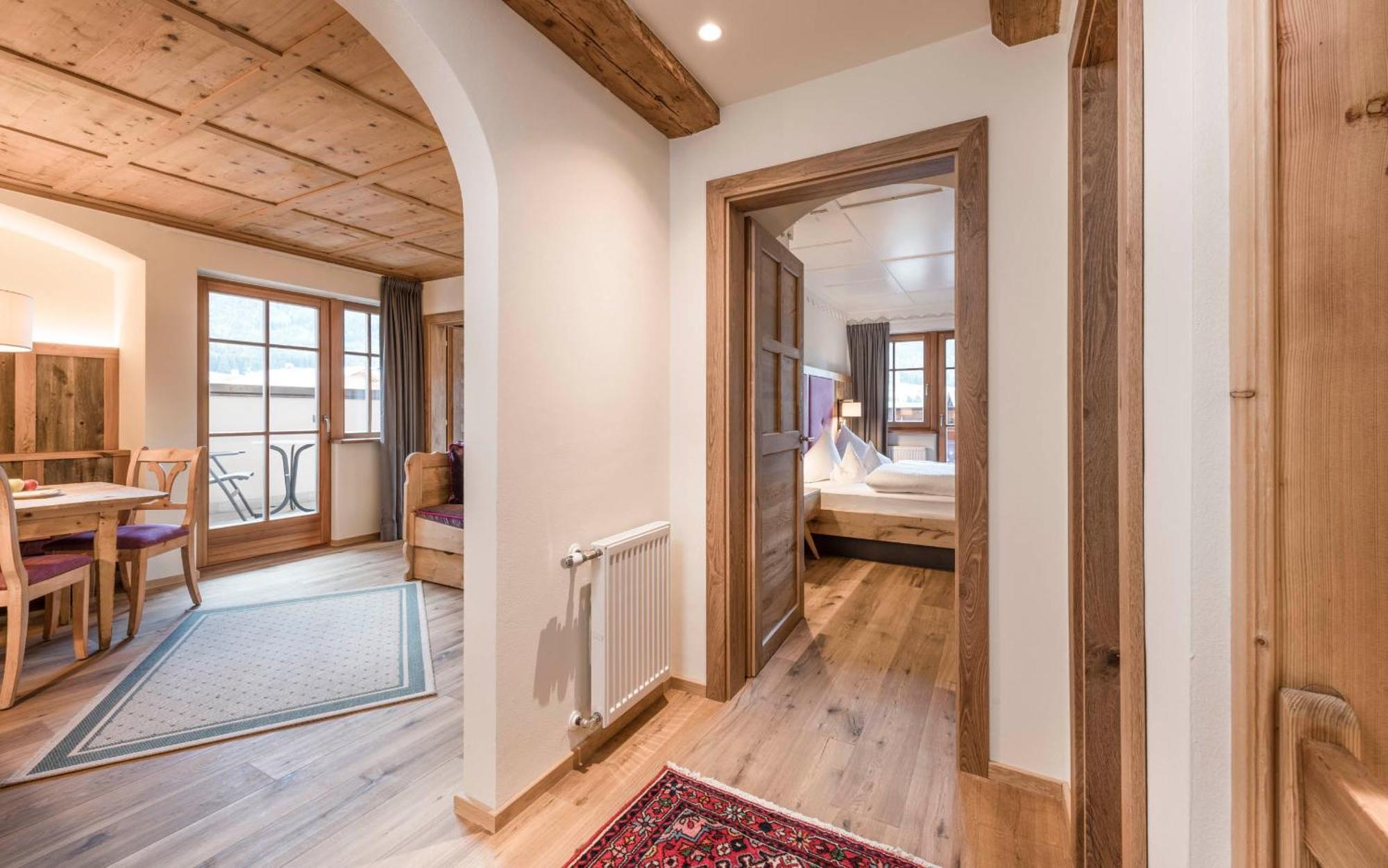 Mirabell Dolomites Hotel - Luxury Ayurveda & Spa Olang Eksteriør billede